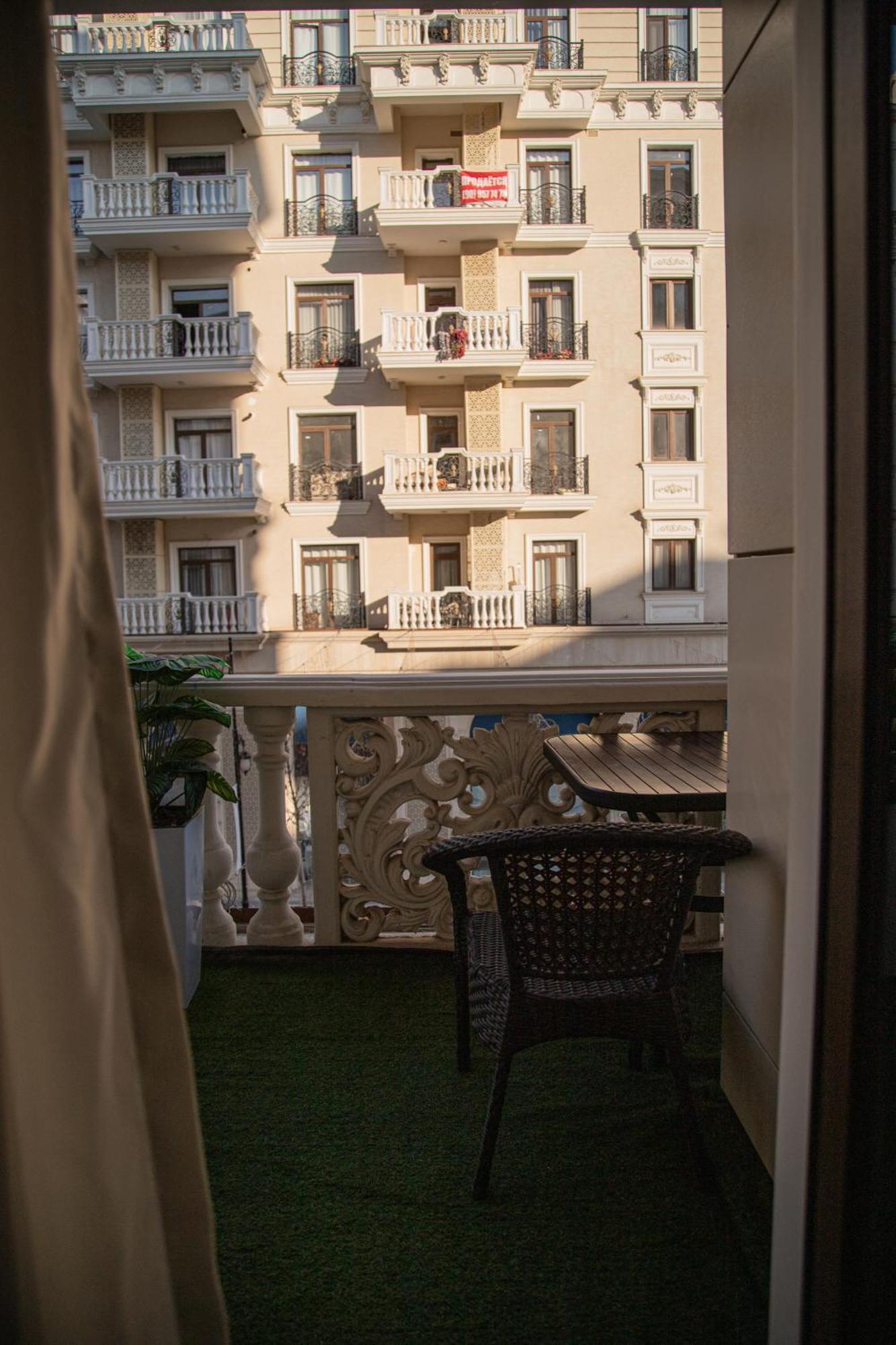 2Br Tashkent City Fountain View Exterior photo