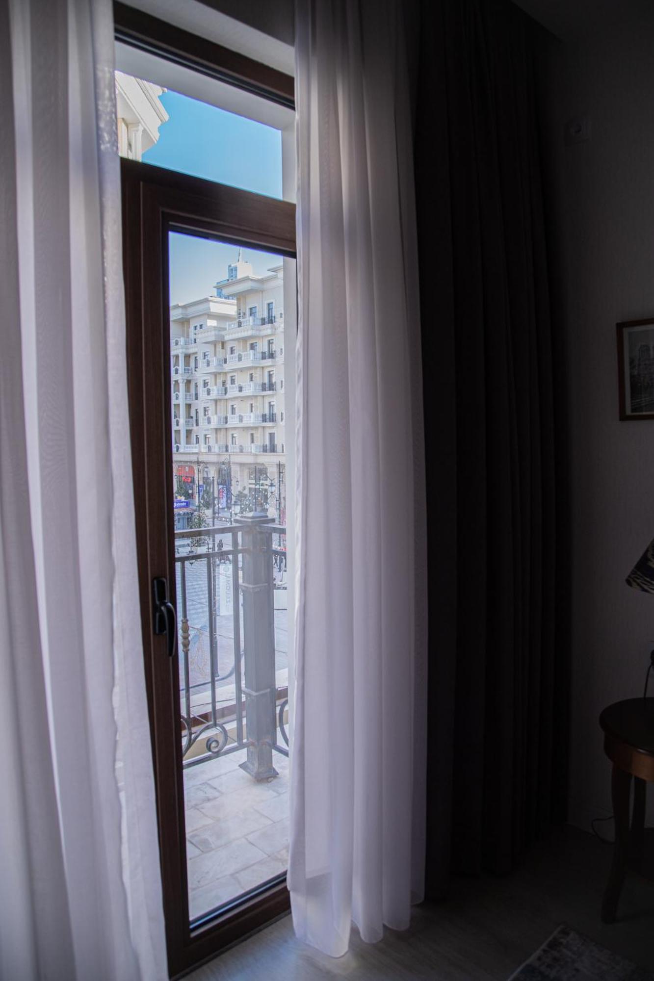 2Br Tashkent City Fountain View Exterior photo
